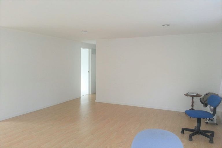 Photo of property in 1/211a Sunnynook Road, Wairau Valley, Auckland, 0627