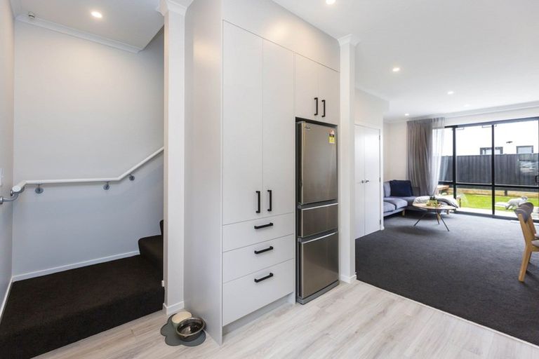 Photo of property in 7 Green Lane, Wallaceville, Upper Hutt, 5018