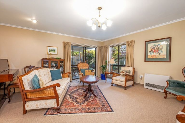Photo of property in 68a Ihaka Street, Hokowhitu, Palmerston North, 4410