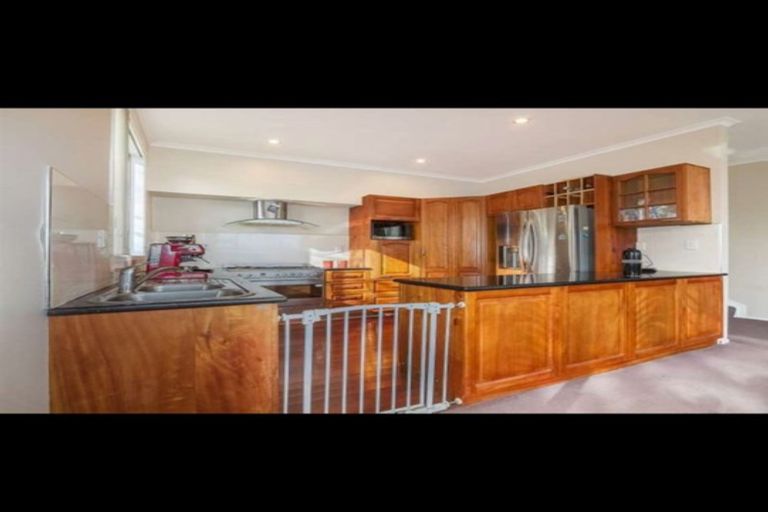 Photo of property in 13 Snell Place, Pakuranga, Auckland, 2013