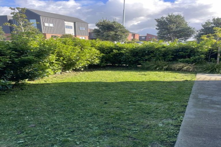 Photo of property in 63 Wallace Road, Hobsonville, Auckland, 0616