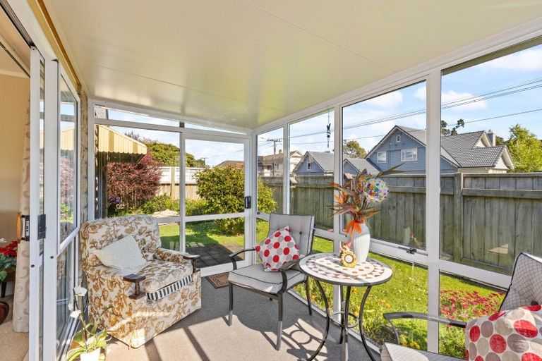 Photo of property in 20 Stoke Street, Westown, New Plymouth, 4310