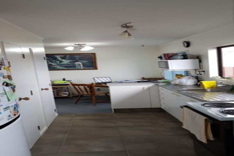 Photo of property in 2/8 Olive Crescent, Papatoetoe, Auckland, 2025