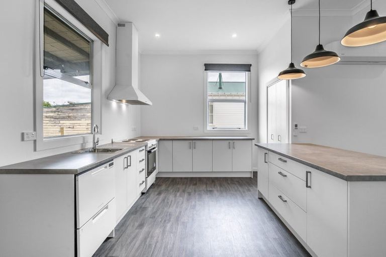 Photo of property in 3 Harbison Street, Otautau, 9610