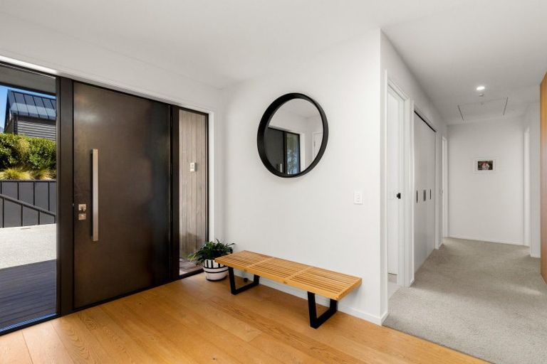 Photo of property in 6 Stockyard Lane, Jacks Point, Queenstown, 9371