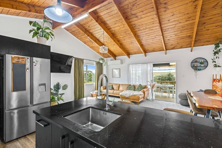 Photo of property in 21 Foster Crescent, Snells Beach, 0920