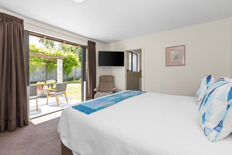Photo of property in 79c Joll Road, Havelock North, 4130