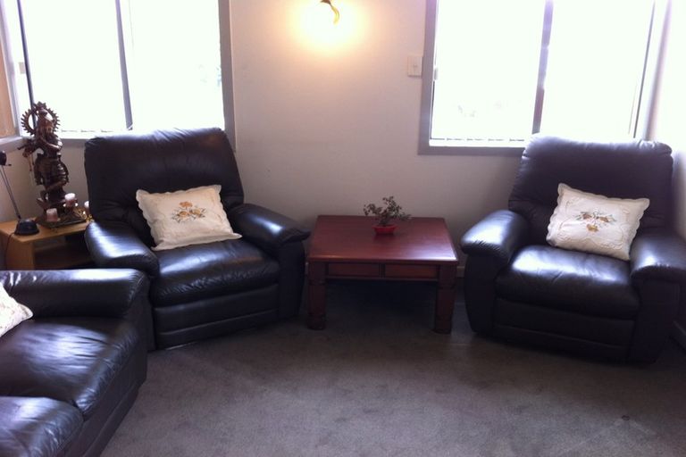 Photo of property in 44 Margate Road, Blockhouse Bay, Auckland, 0600