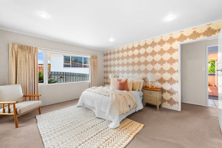 Photo of property in 71 Stapleford Crescent, Browns Bay, Auckland, 0630