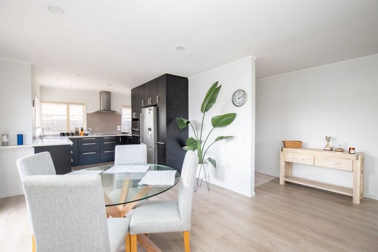 Photo of property in 11b Harris Place, Ngatea, 3503