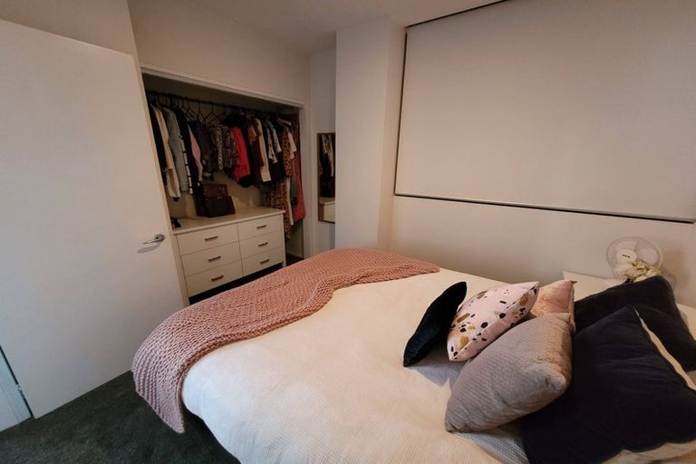 Photo of property in Hume House, 152 The Terrace, Wellington Central, Wellington, 6011