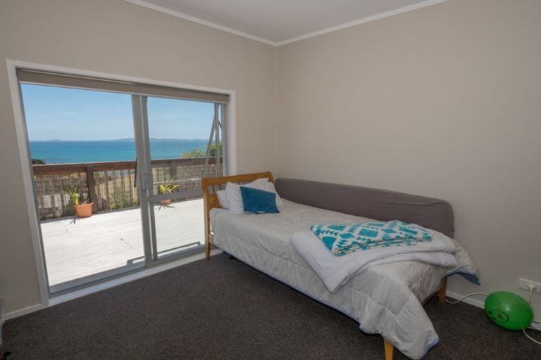 Photo of property in 11 Nancy Wake Place, Cable Bay, 0420