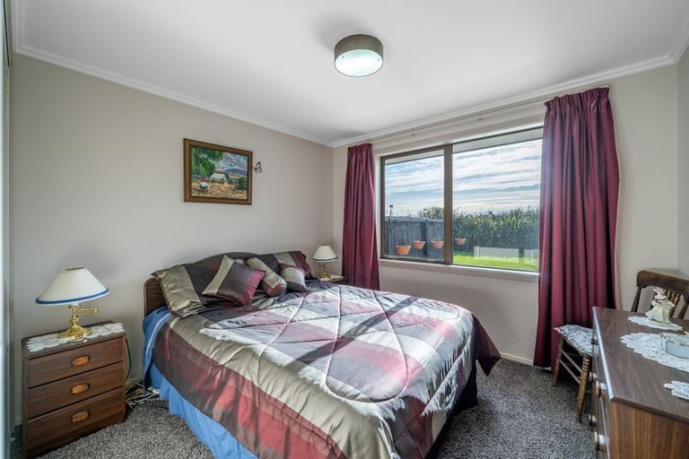 Photo of property in 20 Majestic Chance, Seaward Bush, Invercargill, 9812