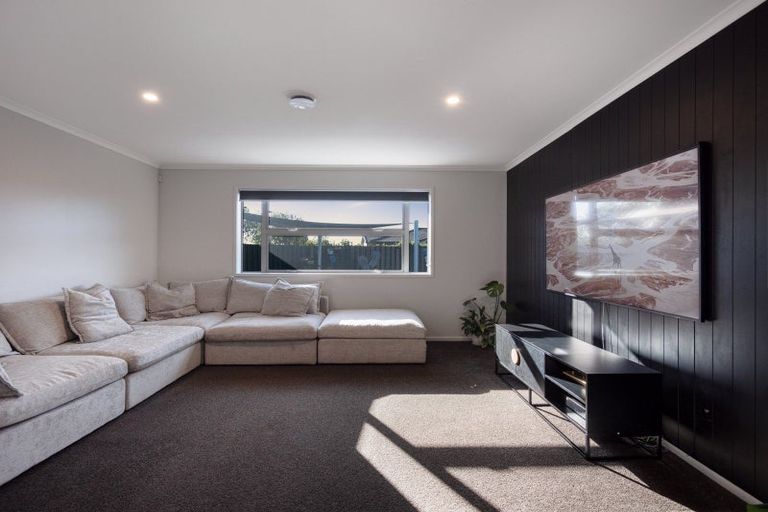 Photo of property in 31 Blanche Road, Papamoa Beach, Papamoa, 3118