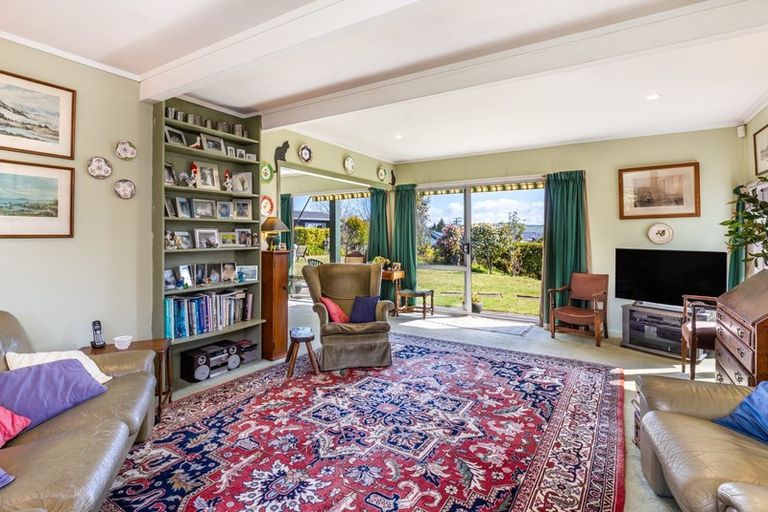 Photo of property in 29 Henry Hill Road, Taupo, 3330