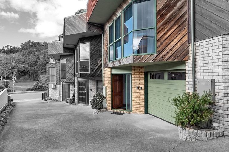 Photo of property in 62d Maunganui Road, Mount Maunganui, 3116