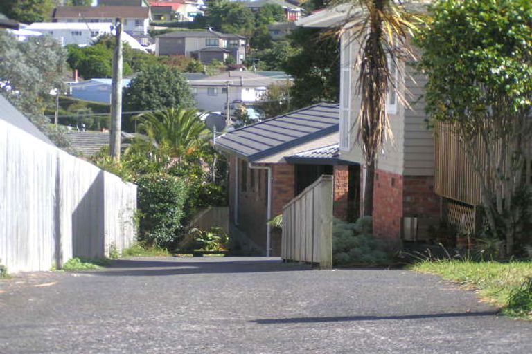 Photo of property in 13a Pax Avenue, Forrest Hill, Auckland, 0620
