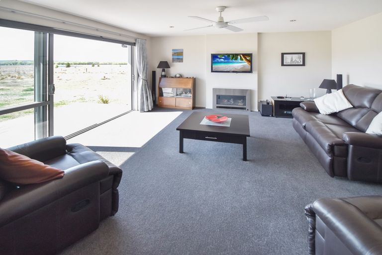 Photo of property in 100 Boundary Terrace, Twizel, 7999