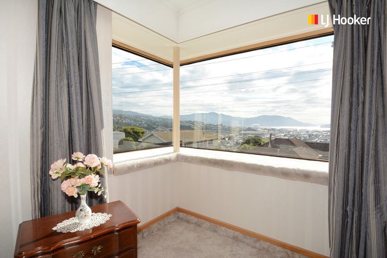 Photo of property in 32 Bangor Terrace, Kew, Dunedin, 9012