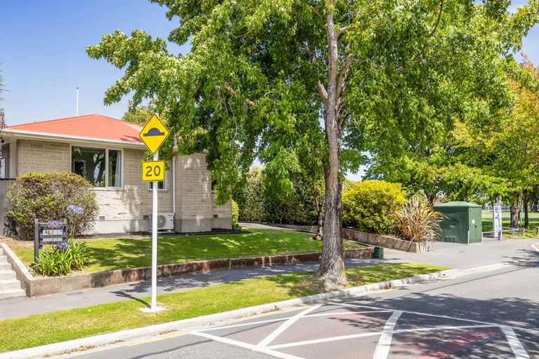 Photo of property in 1/44 Lochee Road, Upper Riccarton, Christchurch, 8041