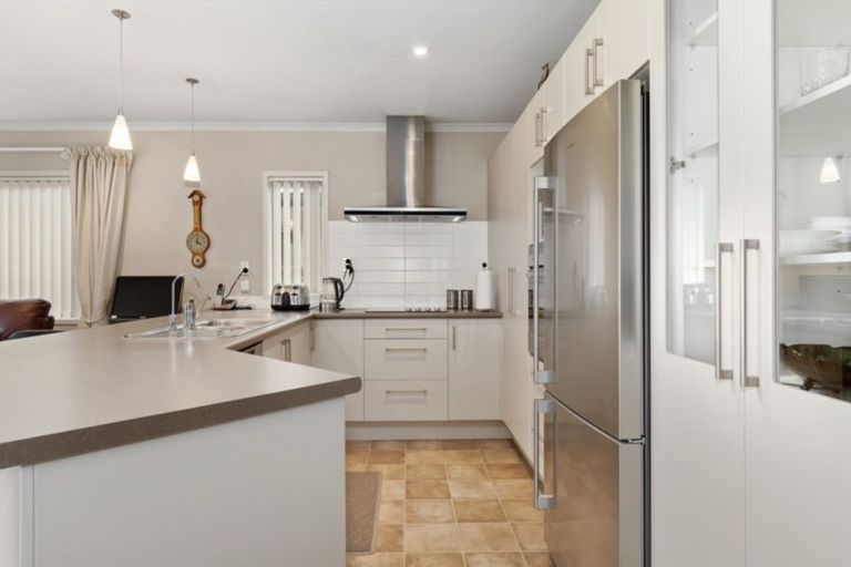 Photo of property in 24 Havenbrook Way, Pyes Pa, Tauranga, 3112