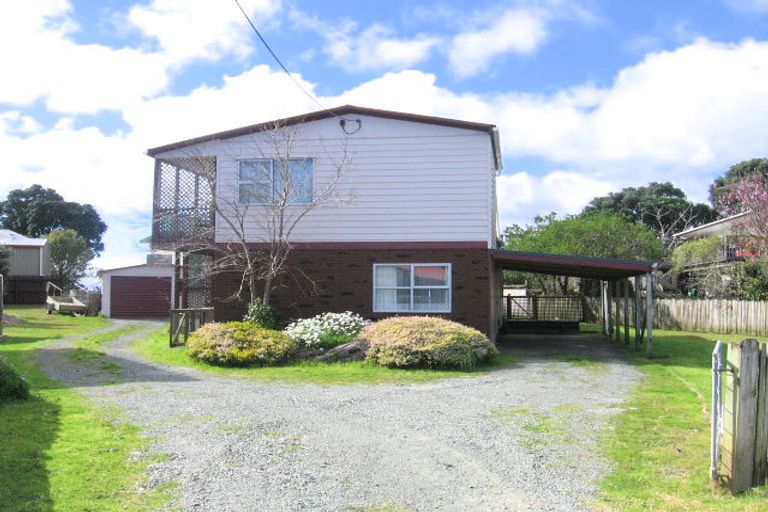 Photo of property in 31 Moir Point Road, Mangawhai Heads, Mangawhai, 0505