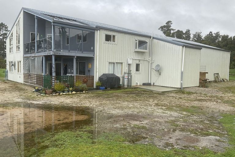 Photo of property in 49 Kongahu Swamp Road, Karamea, 7893