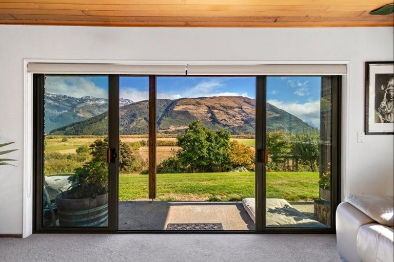 Photo of property in 46c Rees Valley Road, Glenorchy, 9372