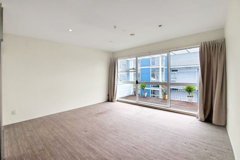 Photo of property in 1/143g Carlton Gore Road, Newmarket, Auckland, 1023