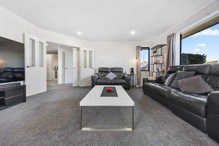 Photo of property in 47 Factory Road, Belfast, Christchurch, 8051