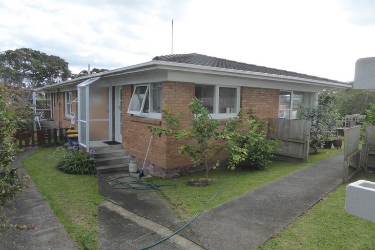 Photo of property in 7/85 Lake Road, Belmont, Auckland, 0622