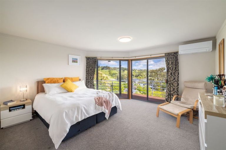 Photo of property in 12 Lucknow Place, Cashmere, Christchurch, 8022