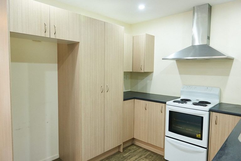 Photo of property in 30 Redwood Drive, Massey, Auckland, 0614