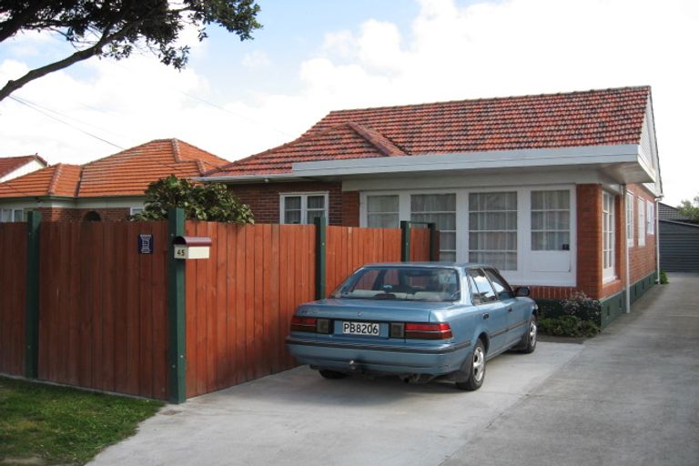 Photo of property in 45 Bell Road, Waiwhetu, Lower Hutt, 5010