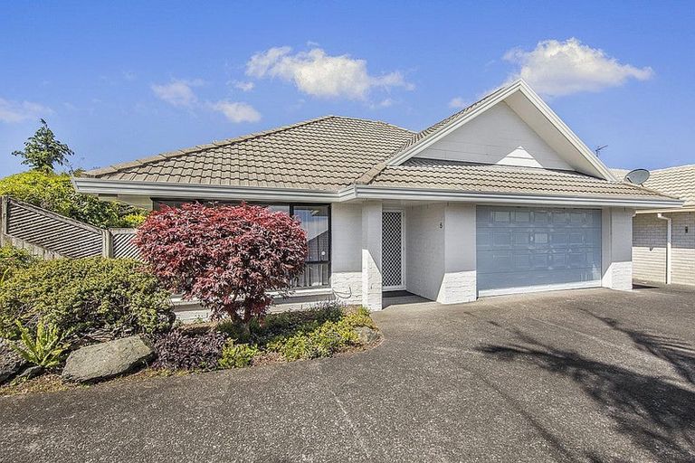 Photo of property in 5/31 Nicholas Road, Somerville, Auckland, 2014