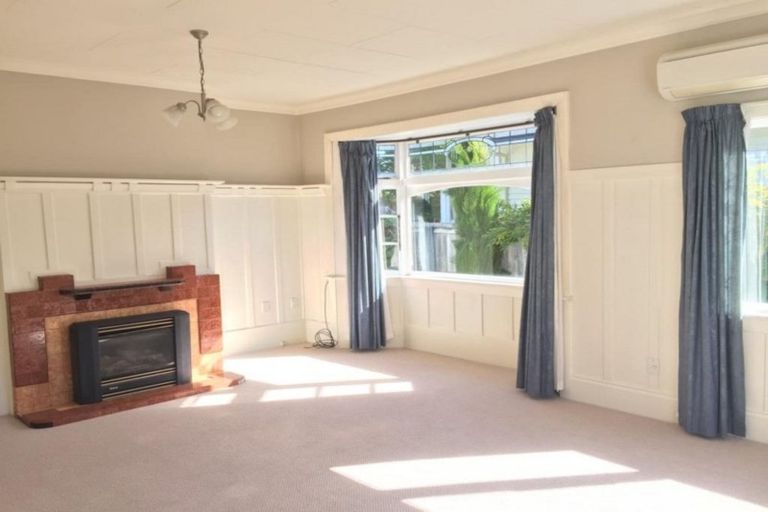 Photo of property in 67 Opawa Road, Waltham, Christchurch, 8023