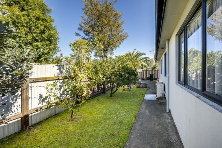 Photo of property in 210a Kennedy Road, Onekawa, Napier, 4110