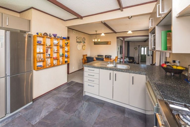 Photo of property in 56 Exeter Crescent, Springvale, Whanganui, 4501