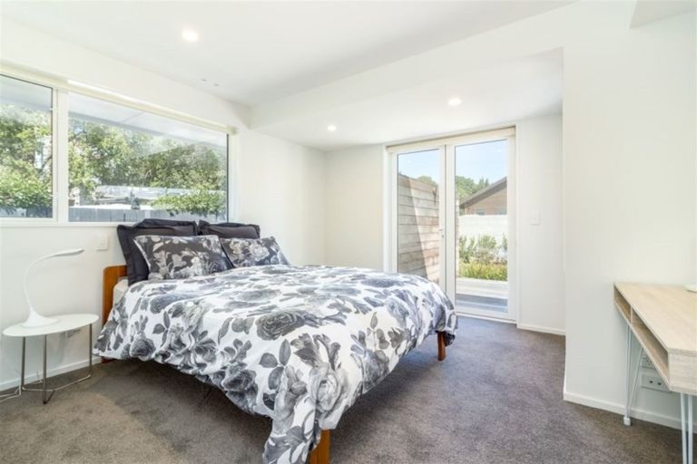 Photo of property in 43 Waiwetu Street, Fendalton, Christchurch, 8052