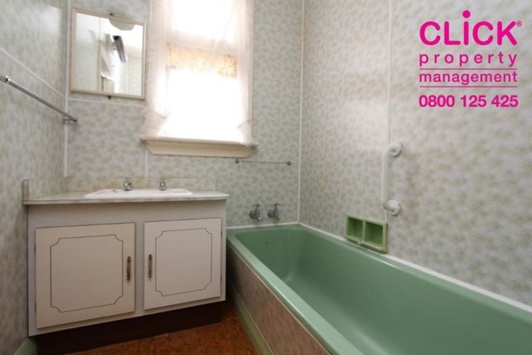 Photo of property in 99 Queens Drive, Saint Kilda, Dunedin, 9012