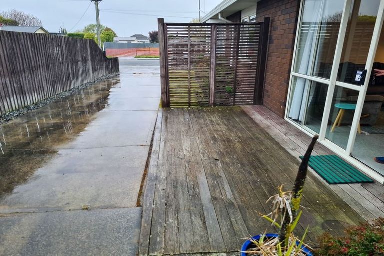 Photo of property in 1/139 Gilberthorpes Road, Hei Hei, Christchurch, 8042