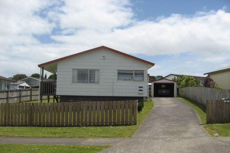Photo of property in 5 Bellville Drive, Clendon Park, Auckland, 2103