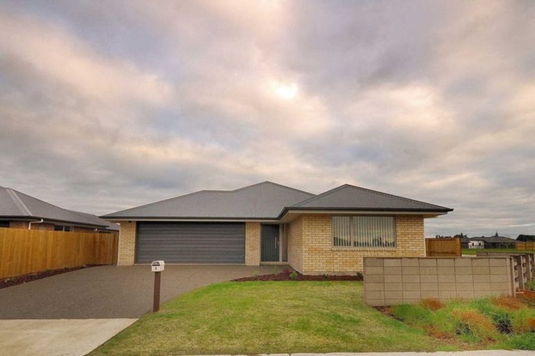 Photo of property in 1 Goodwin Street, Rangiora, 7400