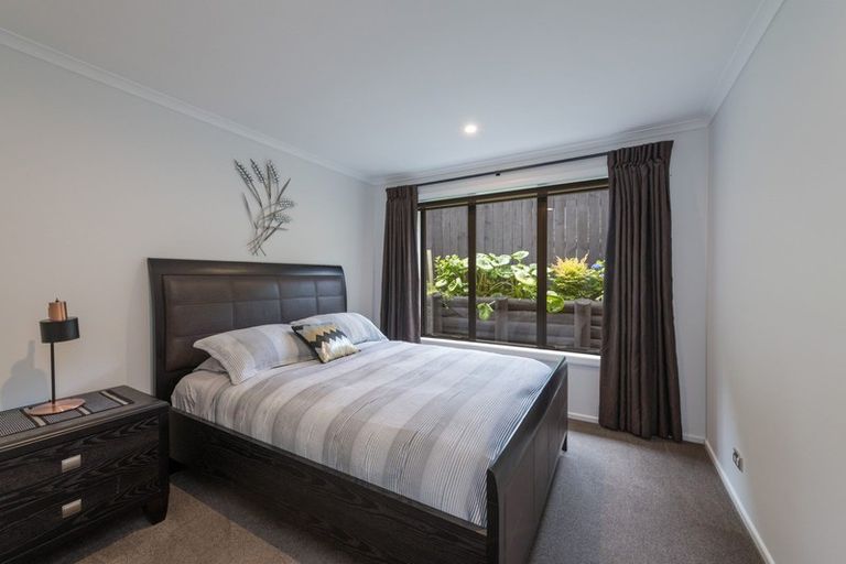 Photo of property in 5 Berkshire Place, Stoke, Nelson, 7011