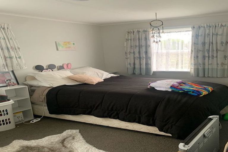 Photo of property in 59 Victoria Street, Carterton, 5713