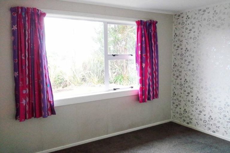 Photo of property in 163a Pembroke Street, Westown, New Plymouth, 4310