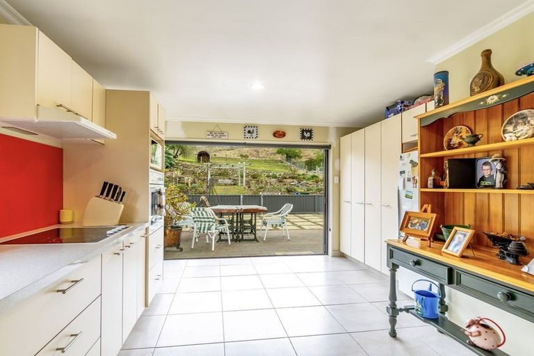 Photo of property in 44 Letts Gully Road, Letts Gully, Alexandra, 9393