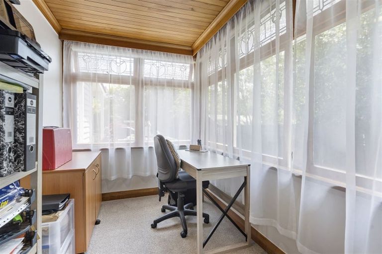 Photo of property in 37 Jordan Terrace, Lansdowne, Masterton, 5810