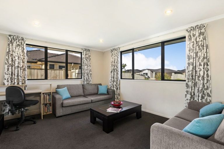 Photo of property in 56 Mark Ball Drive, Pokeno, 2402