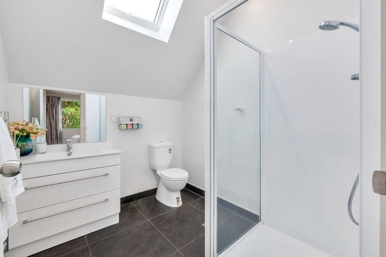 Photo of property in 1a Alexander Avenue, Torbay, Auckland, 0630